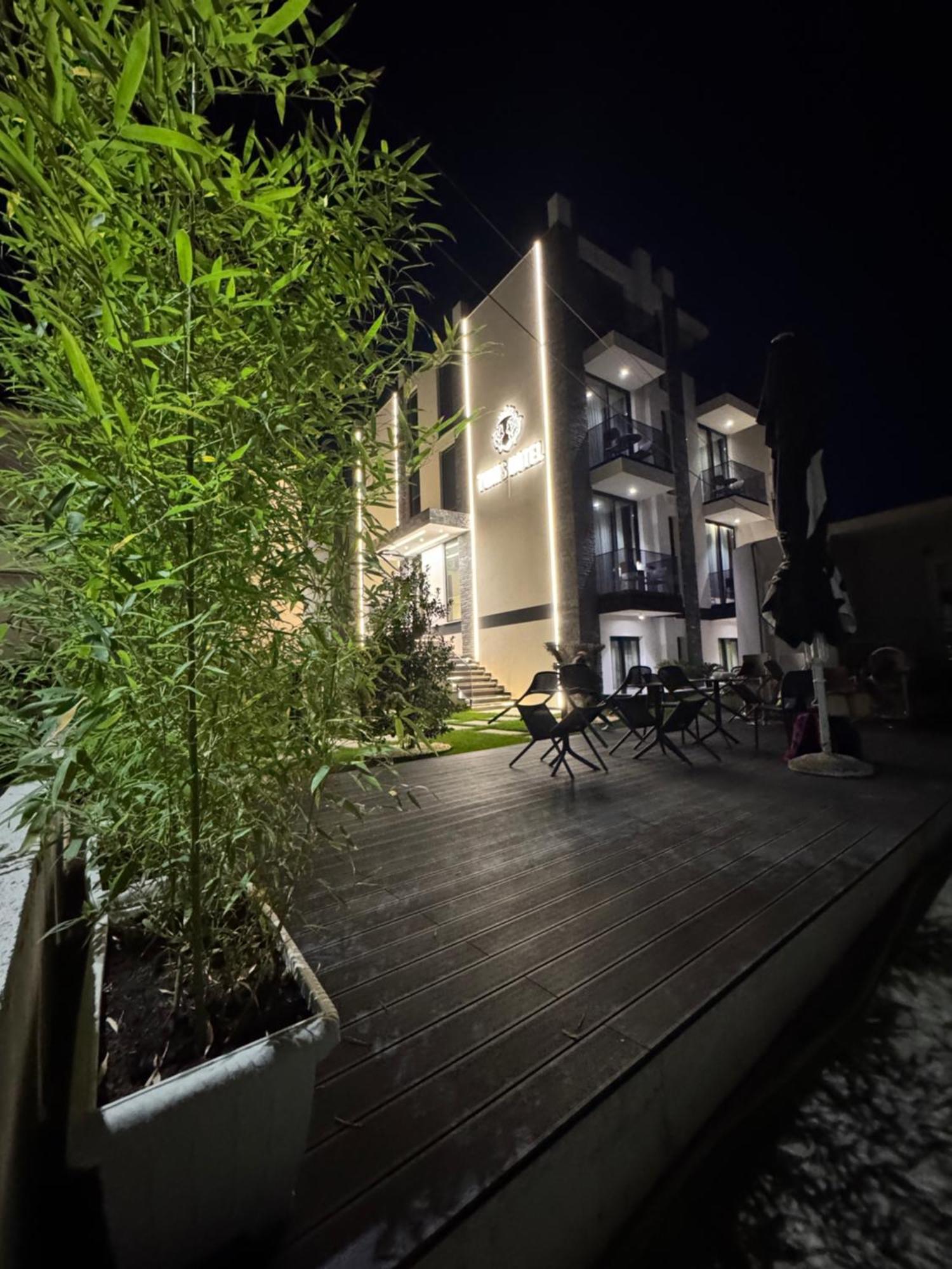 Twins Hotel Влёра Экстерьер фото